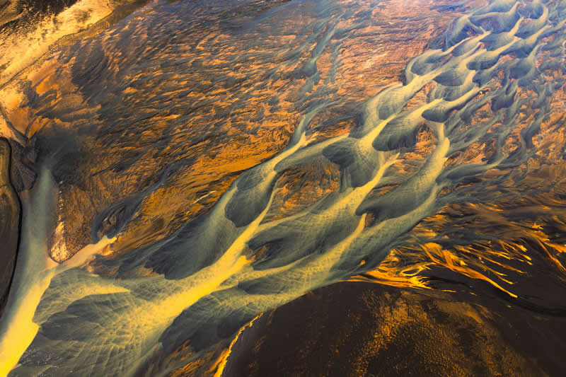 Iceland Highlands Through the Lens of Radoslav Sviretsov