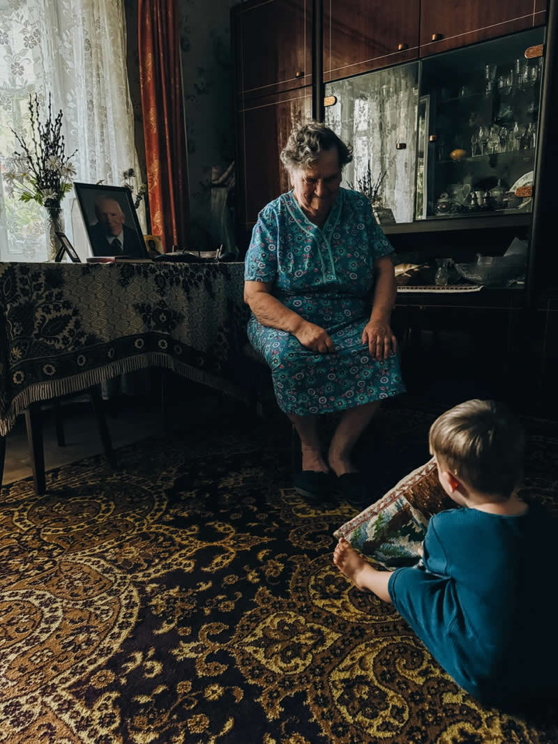 People: 2nd Place Winner by Iryna Nemyrovych, Ukraine - iPhone Photography Awards 2026 Winners