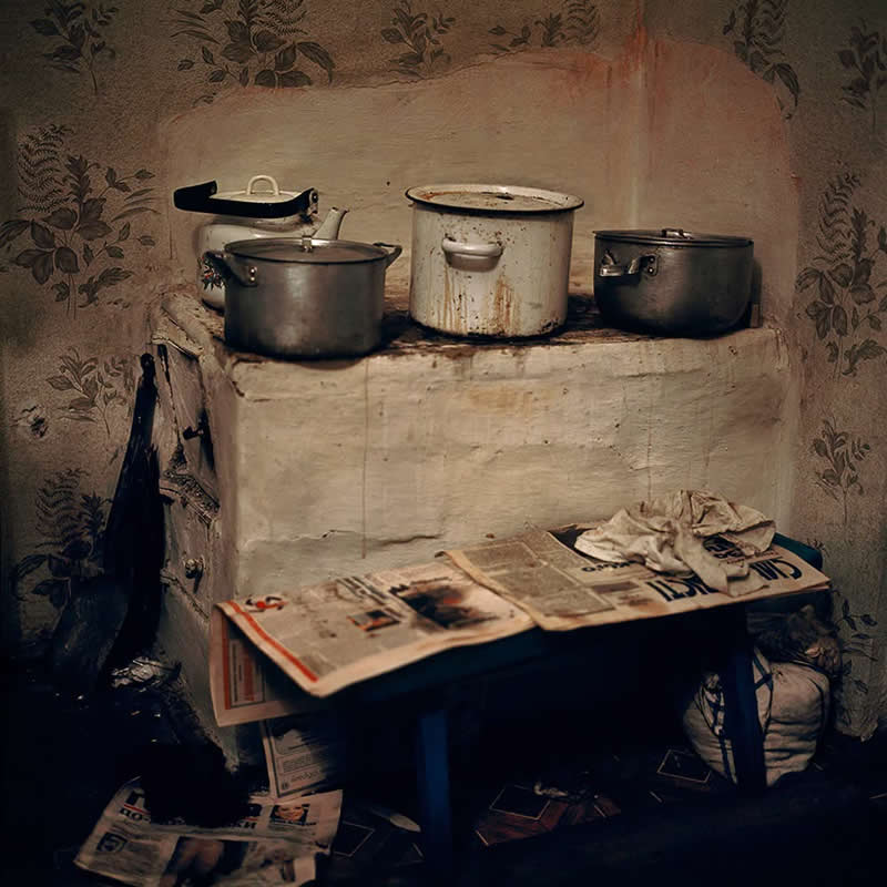 Lands of No Return: Viktoria Sorochinski’s Powerful Photo Series on Ukraine’s Vanishing Villages 47 Lands of No Return Ukraine Vanishing Villages by Viktoria Sorochinski