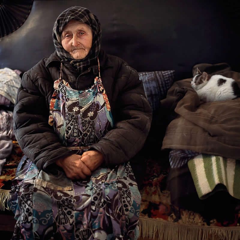 Lands of No Return: Viktoria Sorochinski’s Powerful Photo Series on Ukraine’s Vanishing Villages 49 Lands of No Return Ukraine Vanishing Villages by Viktoria Sorochinski