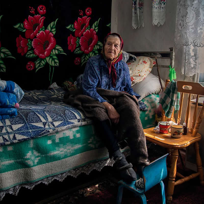 Lands of No Return: Viktoria Sorochinski’s Powerful Photo Series on Ukraine’s Vanishing Villages 57 Lands of No Return Ukraine Vanishing Villages by Viktoria Sorochinski