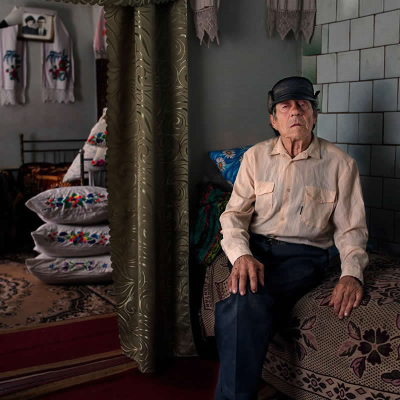 Lands of No Return: Viktoria Sorochinski’s Powerful Photo Series on Ukraine’s Vanishing Villages 58 Lands of No Return Ukraine Vanishing Villages by Viktoria Sorochinski