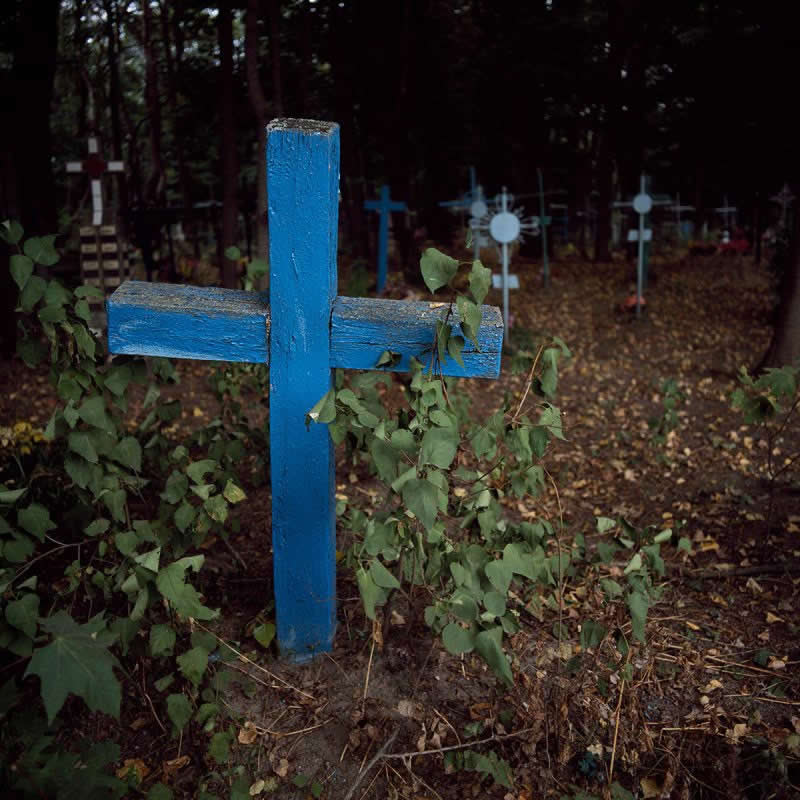 Lands of No Return: Viktoria Sorochinski’s Powerful Photo Series on Ukraine’s Vanishing Villages 68 Lands of No Return Ukraine Vanishing Villages by Viktoria Sorochinski