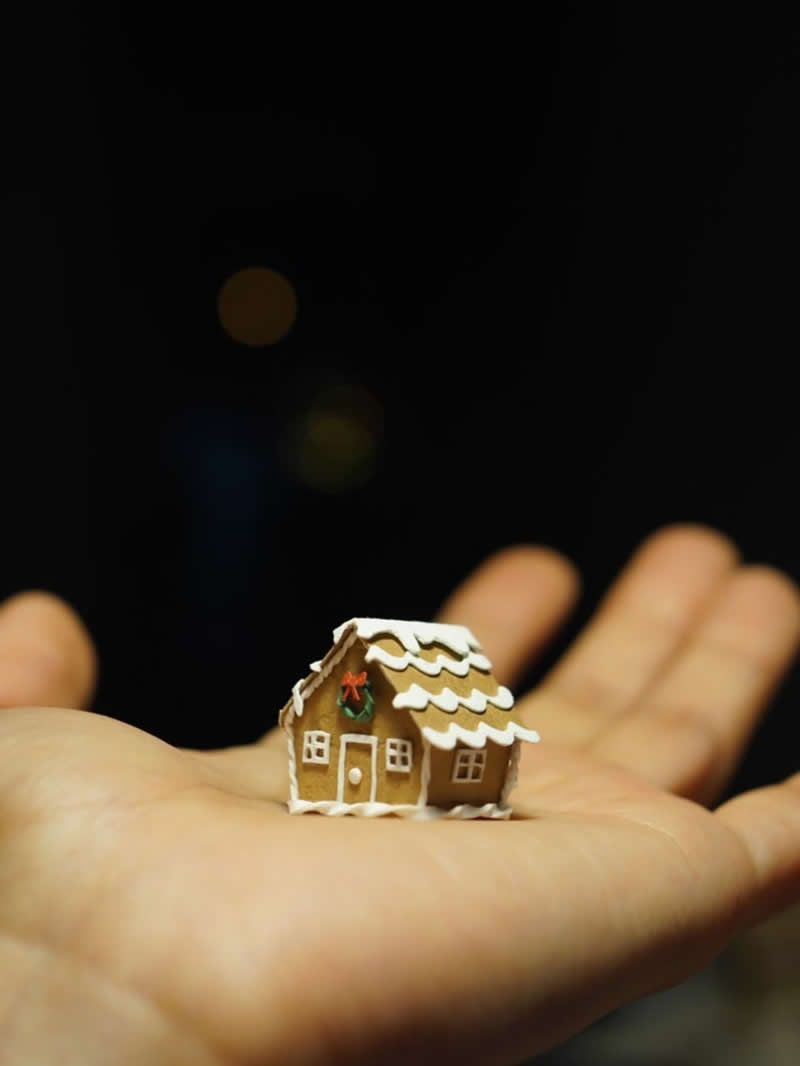 Miniature Artworks by Ana Sofia Casaverde