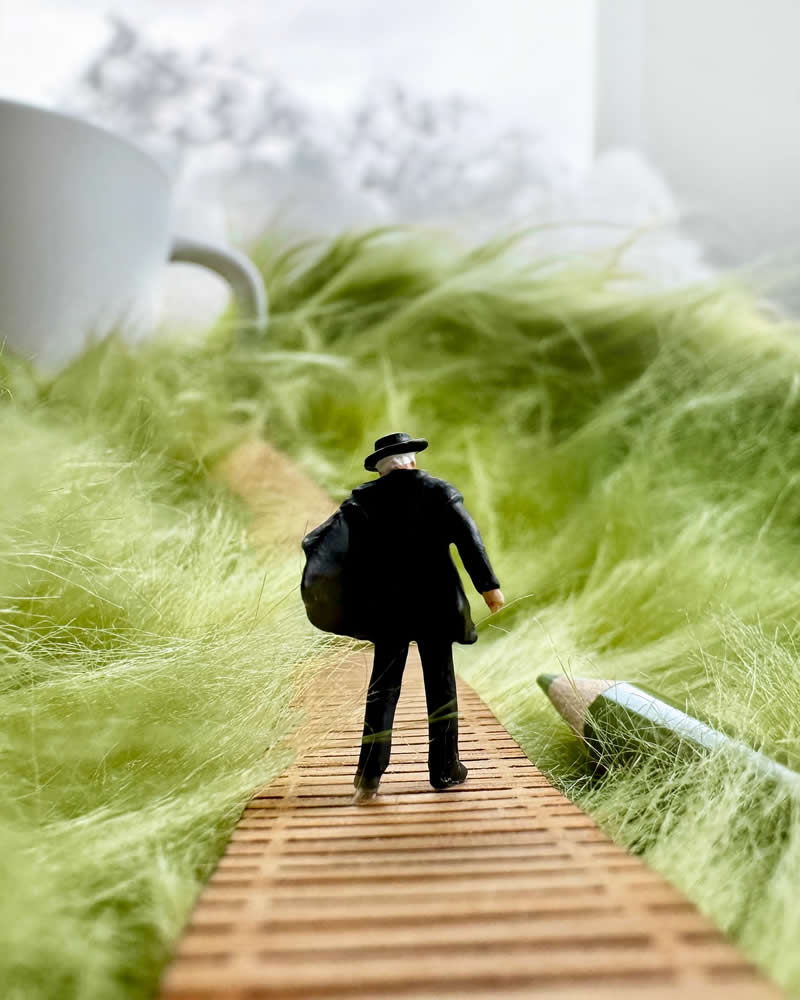 Tiny Adventures: 35 Miniature Scenes by Derrick Lin That Turn Everyday Objects Into Magical Stories 40 Face the headwinds of uncertainty with our head held high - Miniature Photography by Derrick Lin