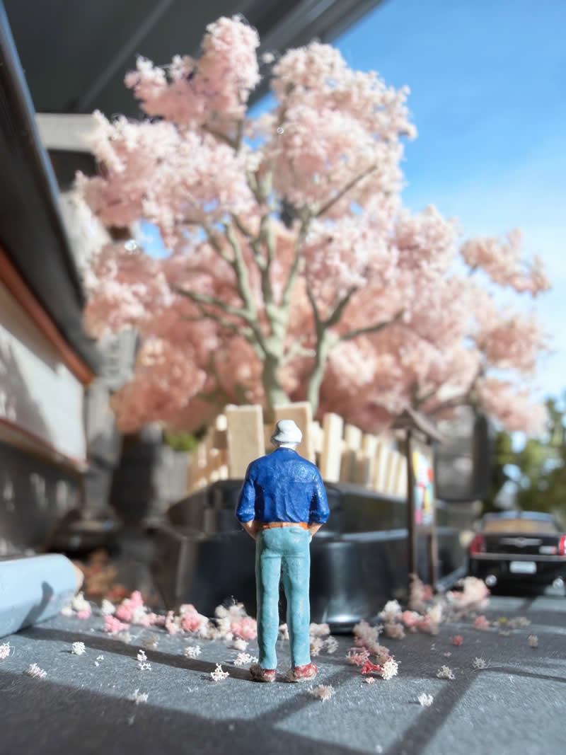 Tiny Adventures: 35 Miniature Scenes by Derrick Lin That Turn Everyday Objects Into Magical Stories 51 We count the changes in our lives as the city puts on a new look - Miniature Photography by Derrick Lin