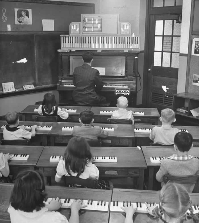 Elementary Piano Class back in 1947. Photo by Yale Joel
