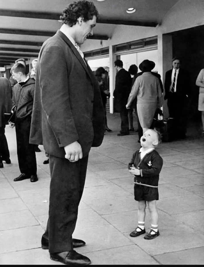 A kid's reaction when he meets Andre the Giant, 1970s.