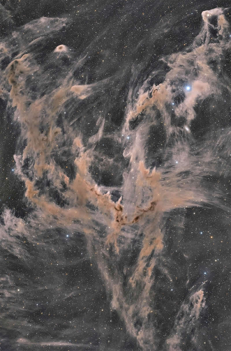 Wide-Field: The V Shadow in Chamaeleon by Rod Prazeres - Central West Astronomical Society David Malin Awards
