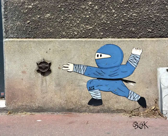 Ninja Star &mdash; By Oakoak in Malakoff, France