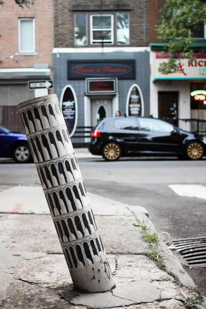 Pisa Pole &mdash; Artist Unknown in Philadelphia, USA