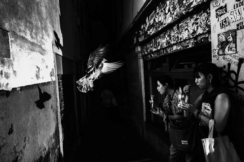 Series Winner - 3rd Place: Venice Unseen by Adam Vincent, United Kingdom - LensCulture Street Photography Awards 2026 Winners