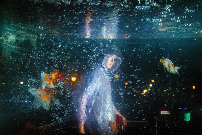 I love water, I love fish, I love cherry blossoms by Rattanun Rungpittaryaton - LensCulture Street Photography Awards 2026 Winners