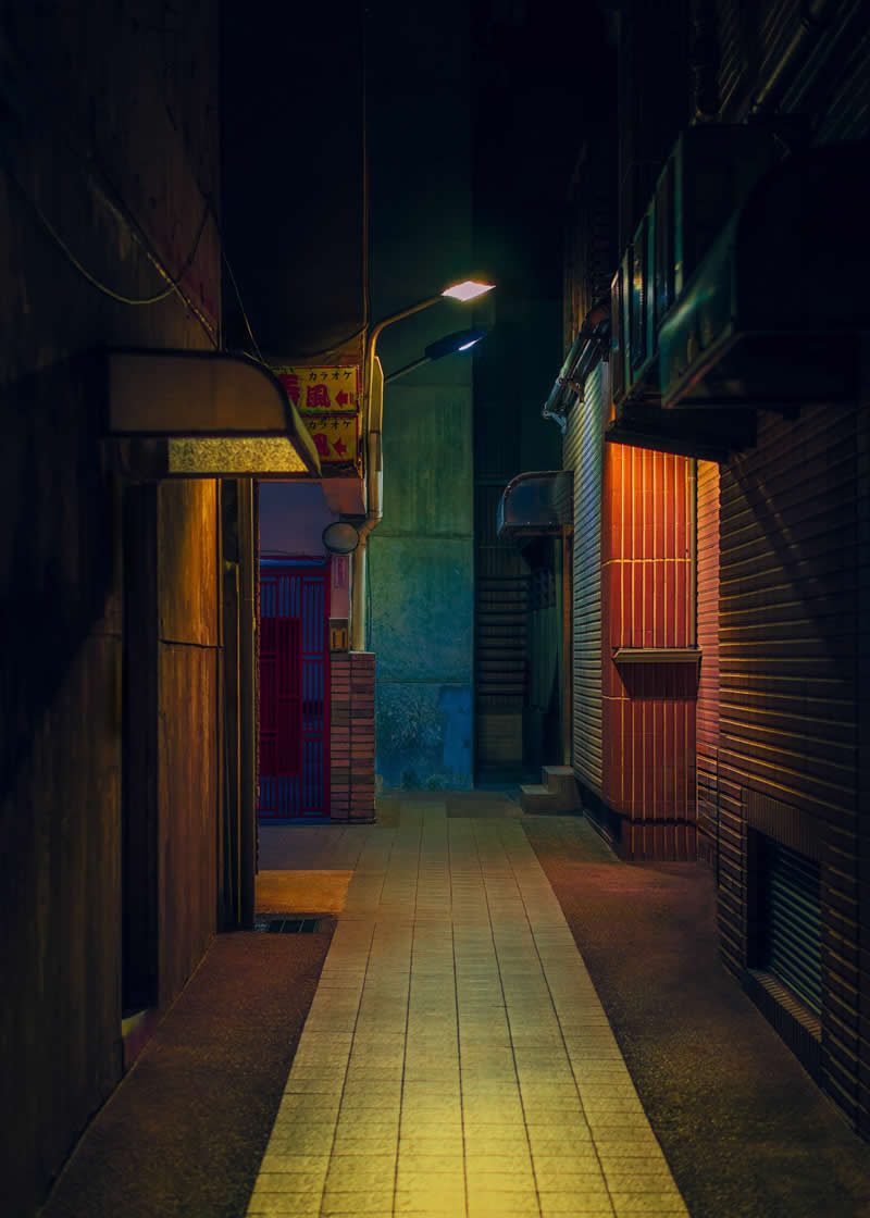 Dreams Happen After Dark by &Eacute;tienne Perrone - LensCulture Street Photography Awards 2026 Winners
