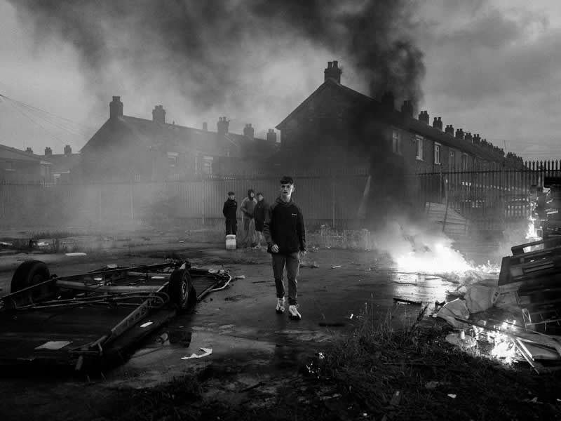 The Divided Youth by Toby Binder - LensCulture Street Photography Awards 2026 Winners