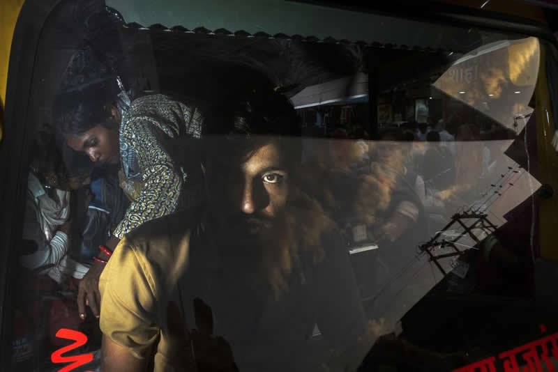 Urban Photo Awards 2026: 35 Finalist Photos That Turn Everyday Streets Into Art 61 Tuk- Tuk Driver by Ilan Ben Yehuda - Urban Photo Awards 2026 Street Finalists