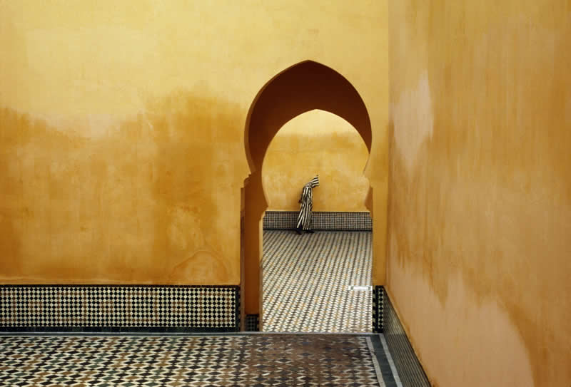 Timeless Color Photos from the Most Celebrated Photographers