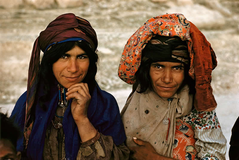 Timeless Color Photos from the Most Celebrated Photographers
