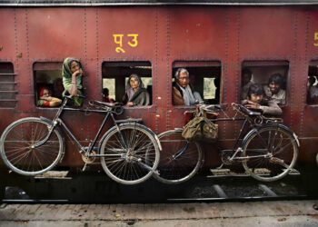Timeless Color Photos by Legendary Photographers