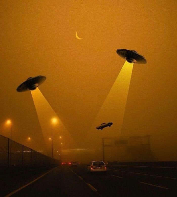 Unusual Photos That Look Like They Belong in a Modern Art Gallery
