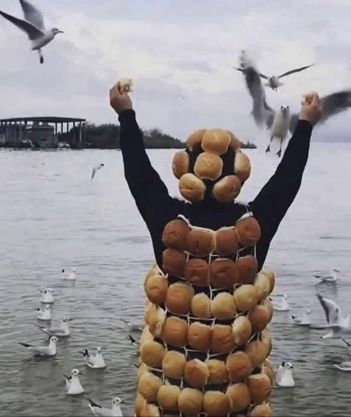 Unusual Photos That Look Like They Belong in a Modern Art Gallery