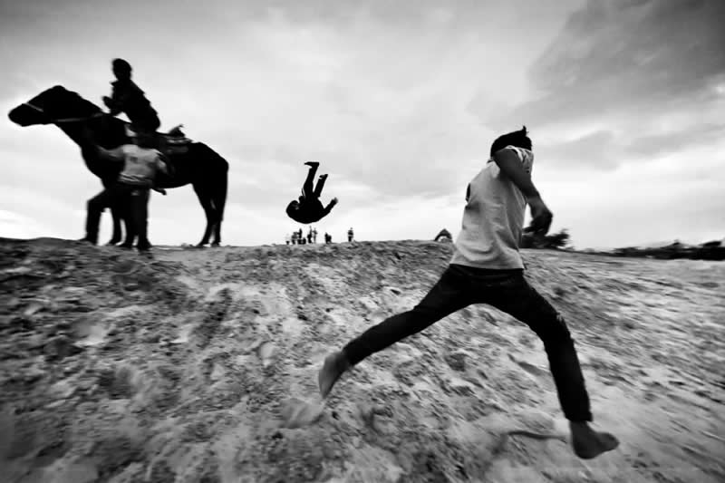 Divyanshu Verma Black and White Indian Street Photography