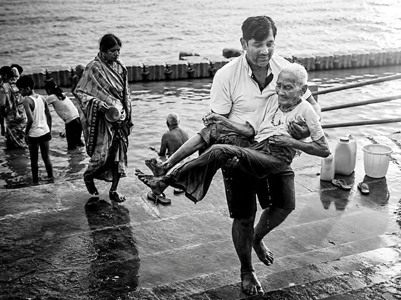Divyanshu Verma Black and White Indian Street Photography