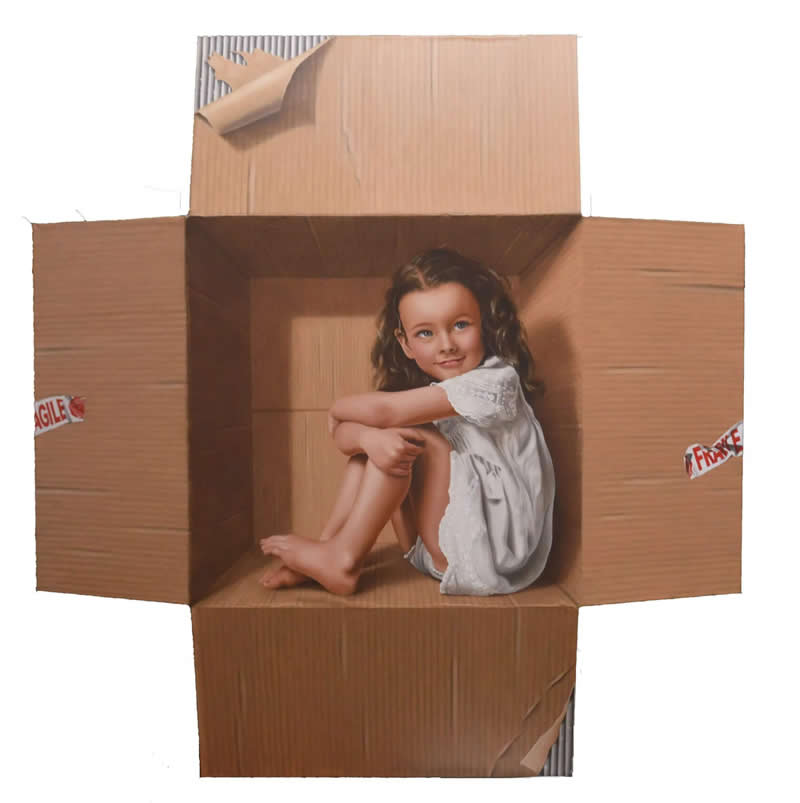 Hyperrealist 3D Cardboard Boxes Paintings by Marica Fasoli