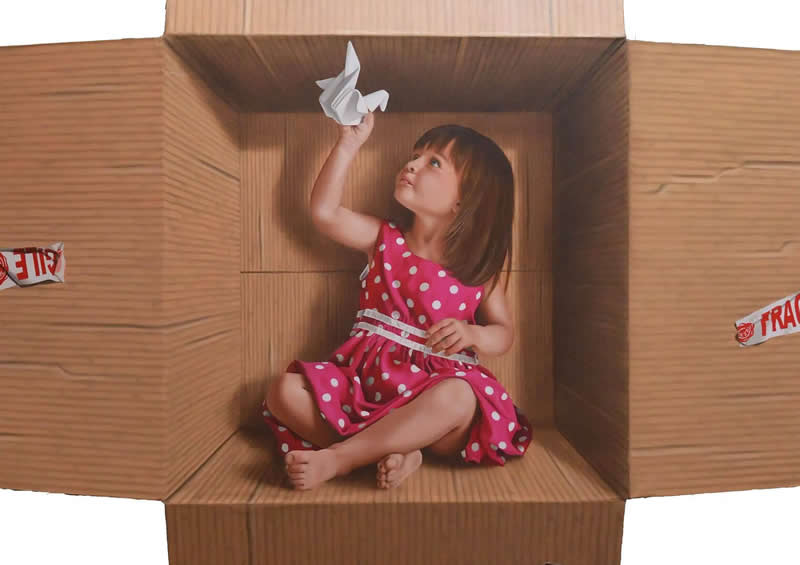 Hyperrealist 3D Cardboard Boxes Paintings by Marica Fasoli