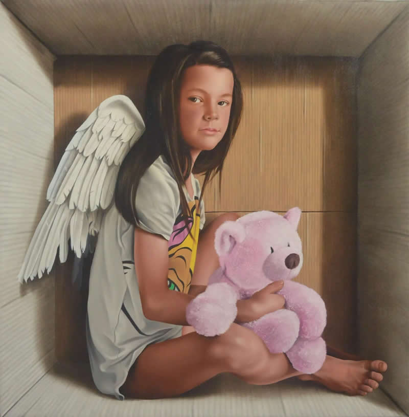 Hyperrealist 3D Cardboard Boxes Paintings by Marica Fasoli