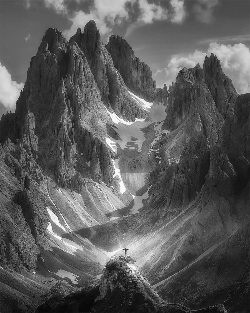 Earth in Elegant Monochrome: 40 Landscape Winners From the MonoVisions Awards 2026 71 Untouchable by Thomas de Franzoni, Italy - MonoVisions Black and White Awards Landscape 2026 Winners