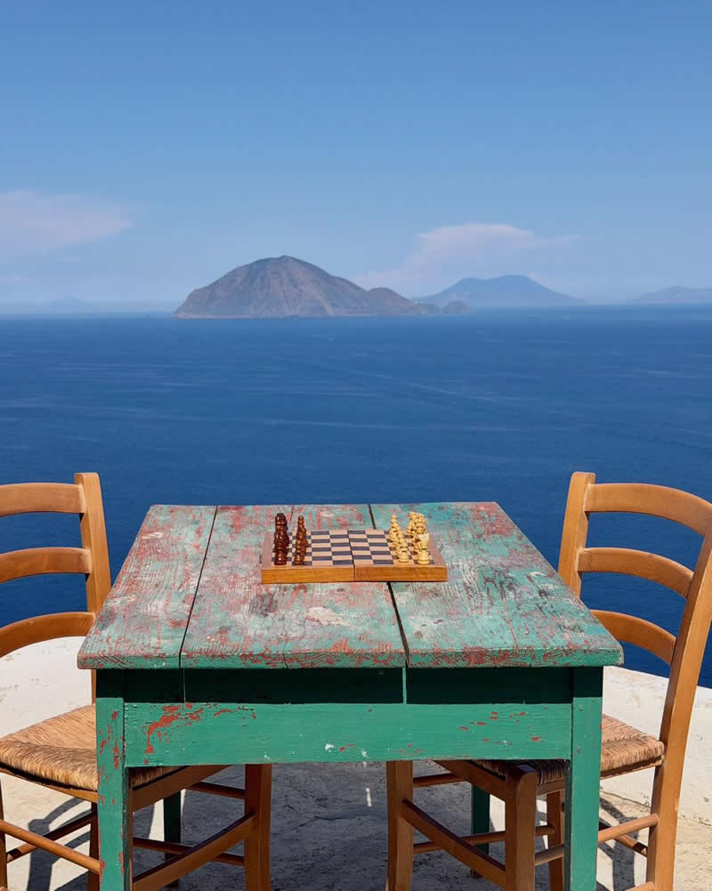 Who would you invite to this table?: Photography by Alicudi Casa - Simple is Beautiful in Photography