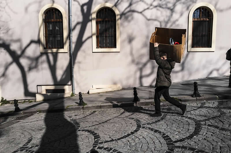 Street Photography by Stefano Mirabella