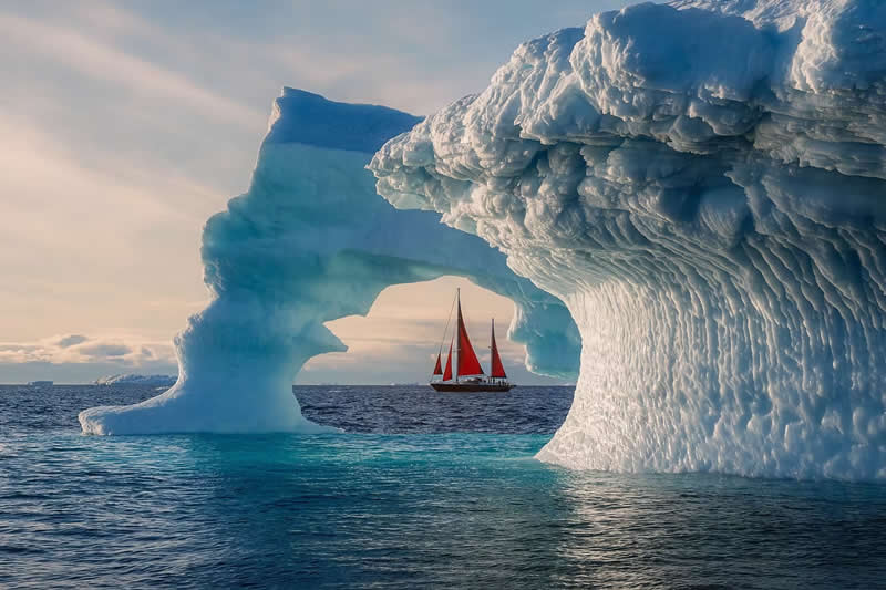 1st Place Winner: Fleeting Moment by Andy Marty, United Arab Emirates - The Artist Gallery Awards 2026 Travel Winners