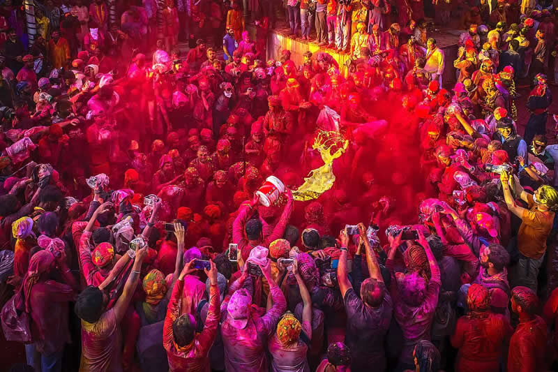 3rd Place Winner: Splash of Colour by Saurabh Sirohiya, India - The Artist Gallery Awards 2026 Travel Winners