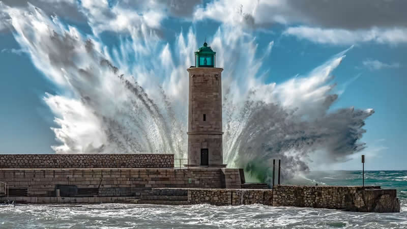 Standing Against The Sea by Bill Wilkins, USA - The Artist Gallery Awards 2026 Travel Winners