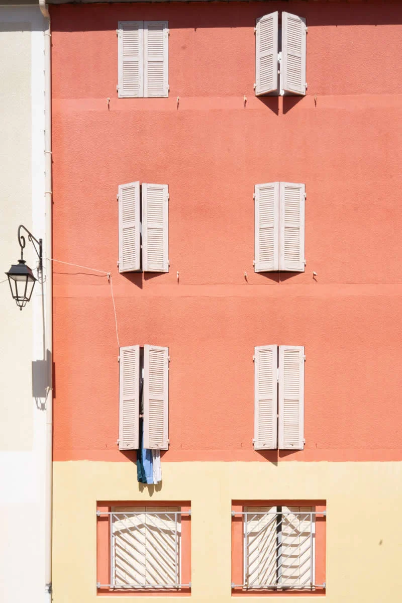 Minimalism - 3rd Place Winner: Les volets blancs by Claude Grellet, France - PERSPA Awards 2026 Winners