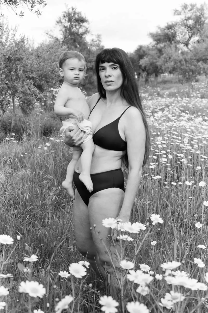 Human - Gold: The Bond by Alicia Sanchez Cabanes, Germany - Analog Sparks 2026 Winners