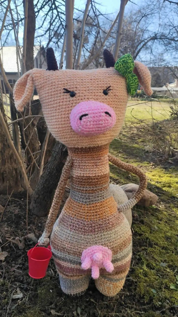 Adorable Creatures Crafted Entirely From Leftover Yarn by Violeta Vasileviciute-Pociene