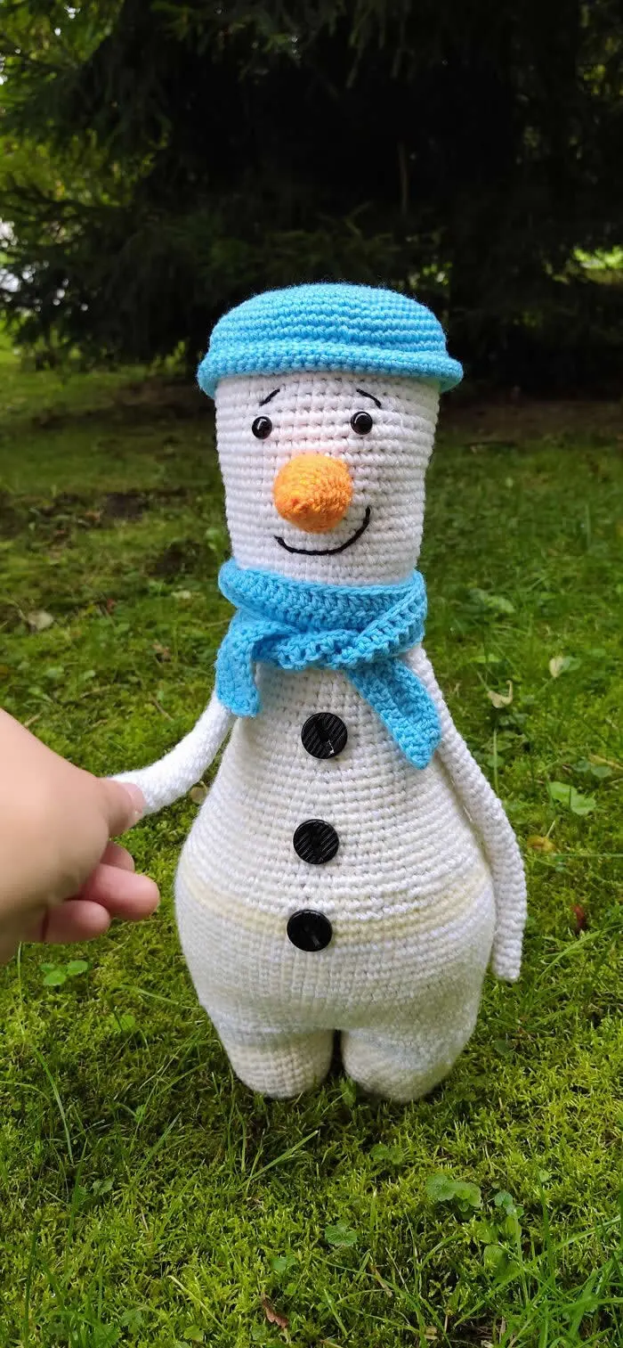 Adorable Creatures Crafted Entirely From Leftover Yarn by Violeta Vasileviciute-Pociene