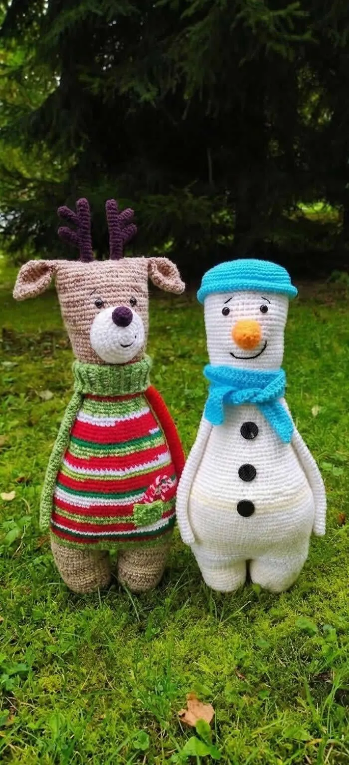 Adorable Creatures Crafted Entirely From Leftover Yarn by Violeta Vasileviciute-Pociene