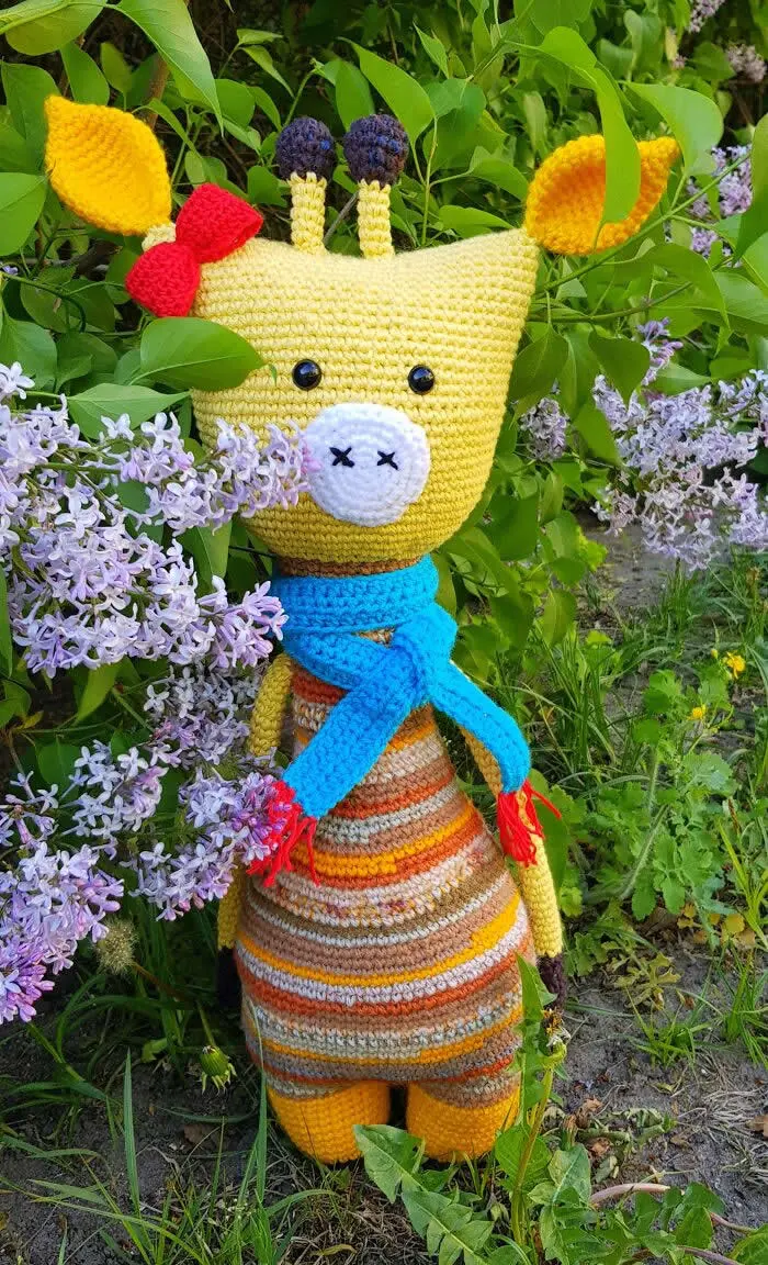 Adorable Creatures Crafted Entirely From Leftover Yarn by Violeta Vasileviciute-Pociene