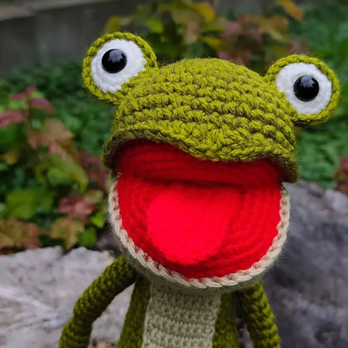 Adorable Creatures Crafted Entirely From Leftover Yarn by Violeta Vasileviciute-Pociene