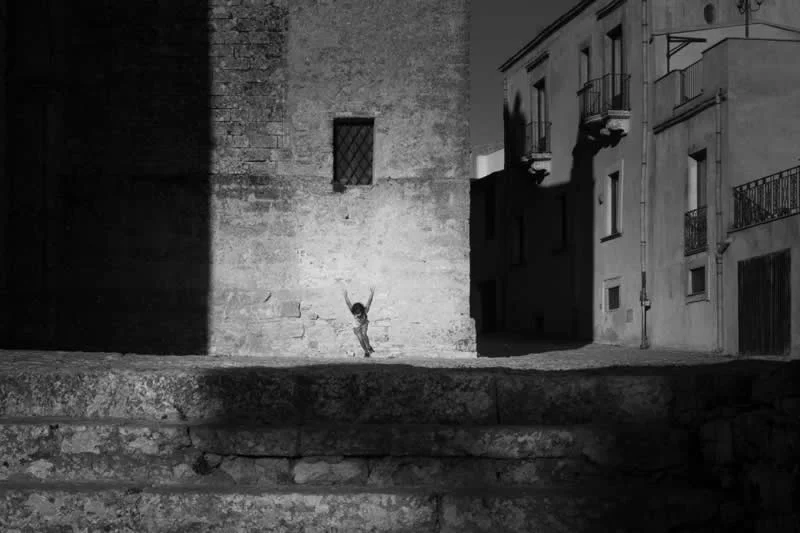 The world belongs to children by Paolo Guido Riganti, Italy - MonoVisions Awards 2026 Street Winners