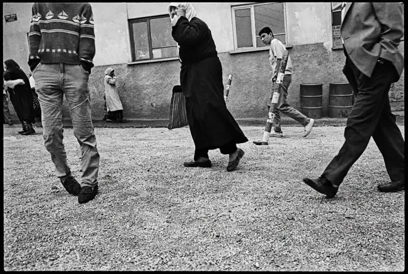 Nikos Economopoulos Master Photographer Who Found Poetry in Everyday Life