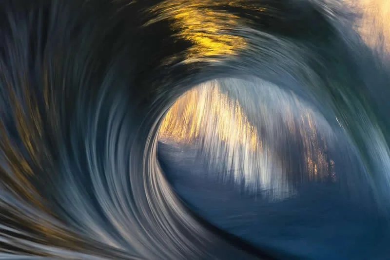 Siren - Ocean Wave Photos by Photographer Ray Collins
