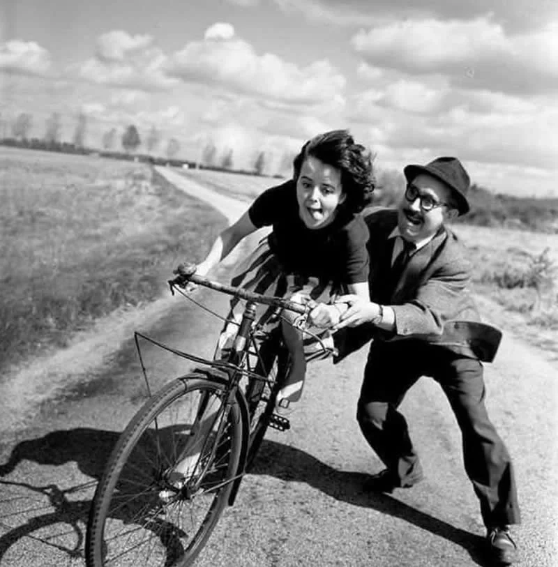 Robert Doisneau The Master Photographer Everyday Life Into Timeless Art