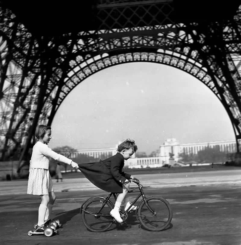 Robert Doisneau The Master Photographer Everyday Life Into Timeless Art