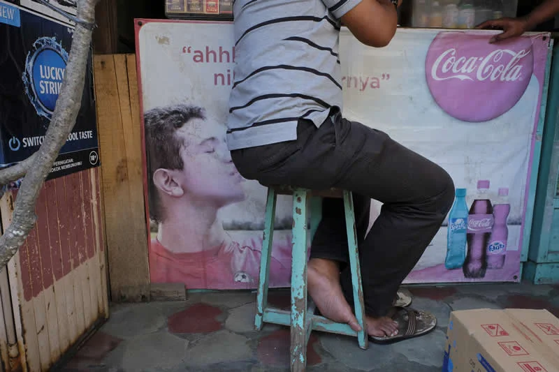 Indonesia Street Photography by Bimo Pradityo