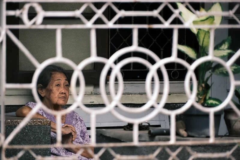 Indonesia Street Photography by Bimo Pradityo